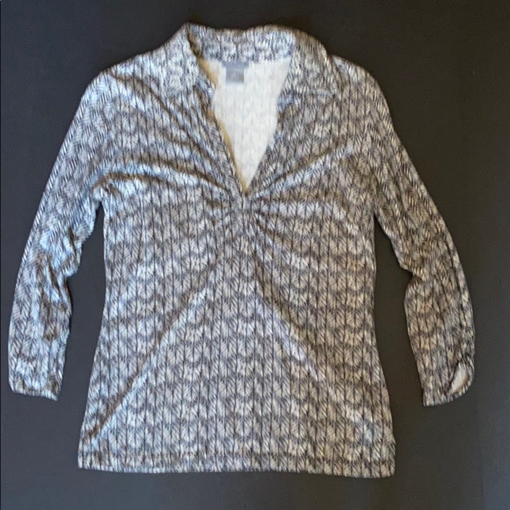 Ann Taylor -beautiful unique shirt -size small
